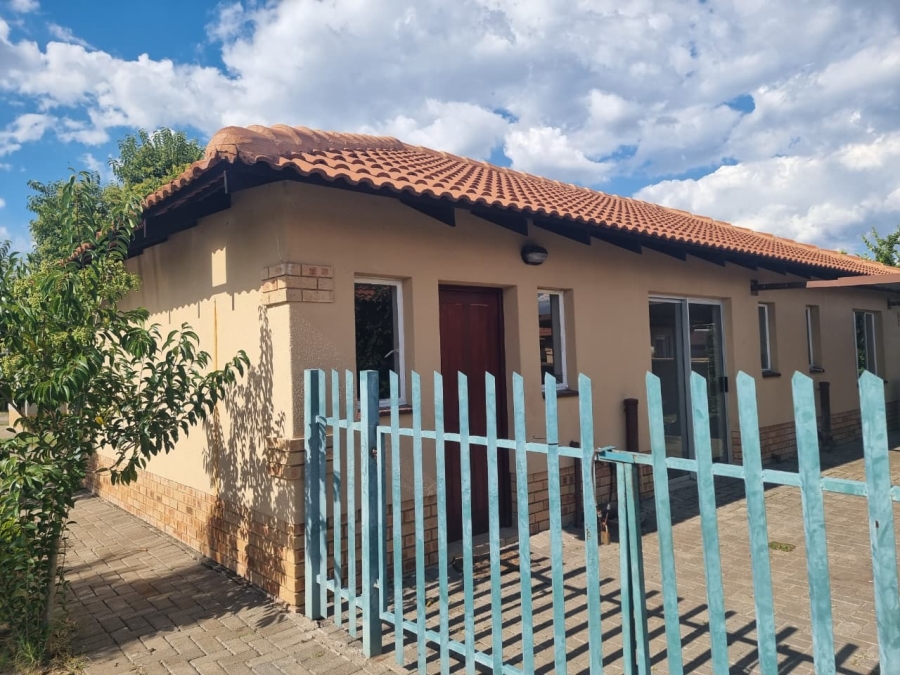 3 Bedroom Property for Sale in Waterkloof Hill Estate North West